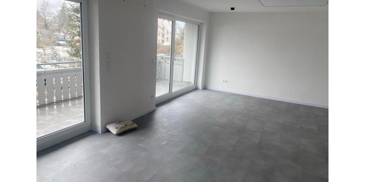 Doppelhaushälfte Trossingen - 4 Zimmer, 120 m&sup2;, 1.650&euro; | Angebot:26113721