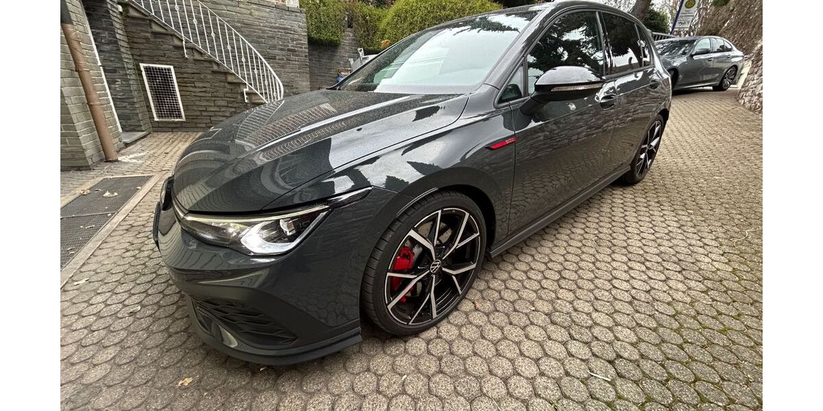 VW Golf 46.100 km 33.500 &euro; Rüdesheim/Rhein 65385