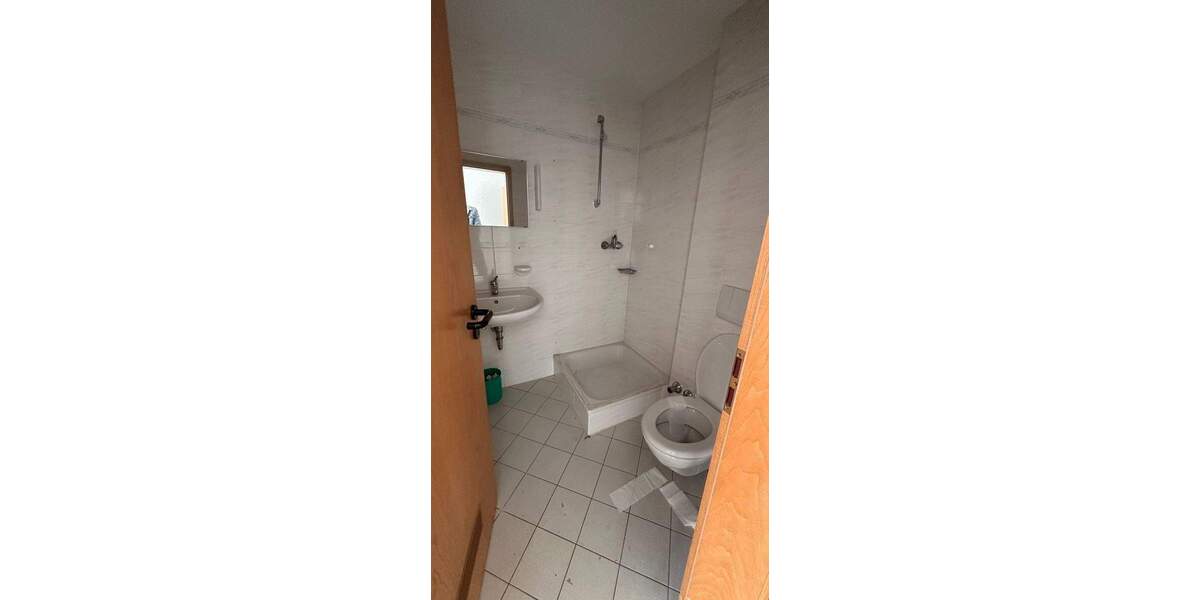 Gewerbeobjekt Saalfeld/Saale Dittrichshütte - 4 Zimmer, 2 m&sup2;, 179.000&euro; | Angebot:26554996
