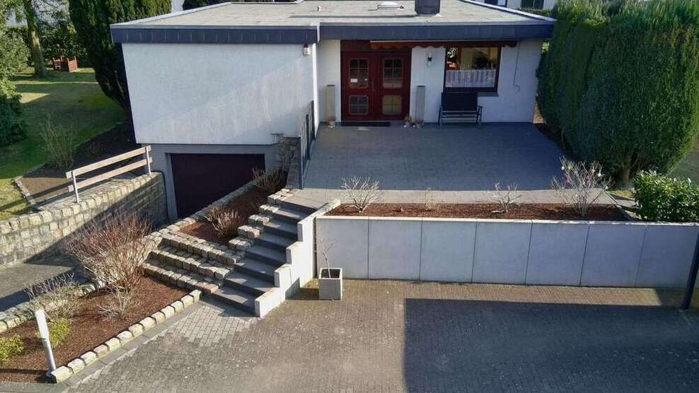 Haus zum Kaufen in Henstedt-Ulzburg 585.000 € 135 m²