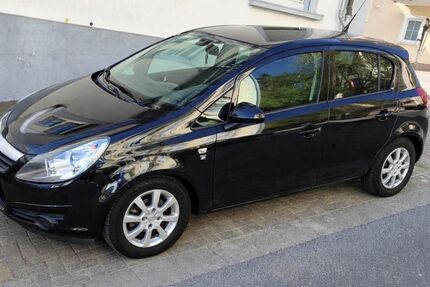 Opel Corsa 195.000 km 2.100 &euro; Weilburg 35781