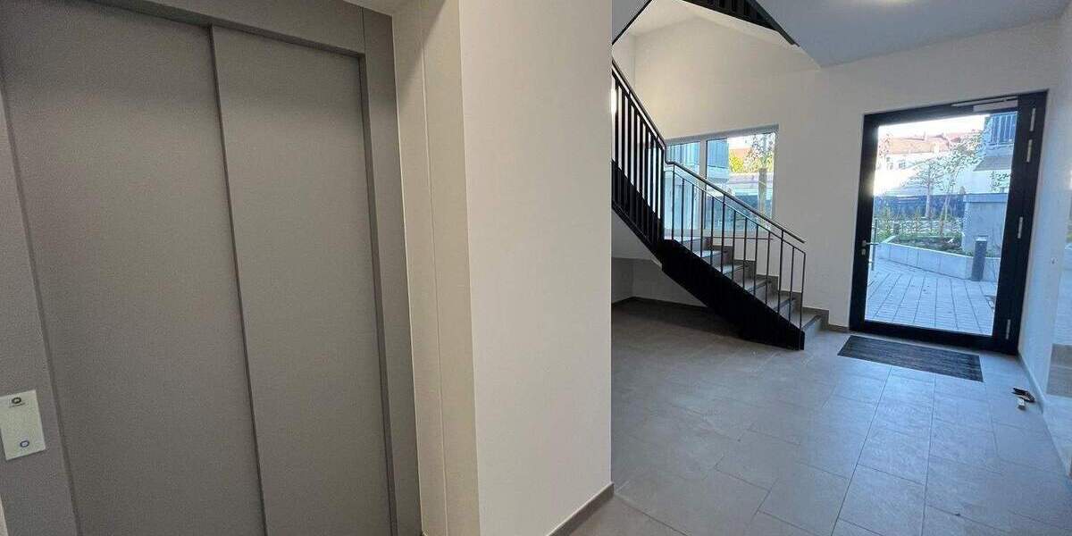 Terrassenwohnung Nürnberg Gostenhof - 2 Zimmer, 66 m&sup2;, 999&euro; | Angebot:26359963