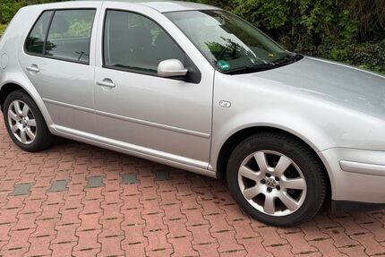 VW Golf 175.000 km 2.200 &euro; Hessisch Oldendorf 31840