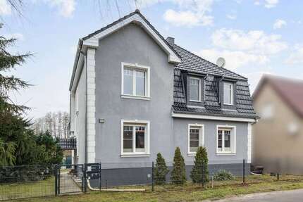 Haus zum Kaufen in Bestensee 680.000 € 200 m² 7 zimmer