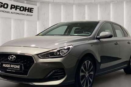 Hyundai i30 38.421 km 15.950 &euro; Hamburg 22335