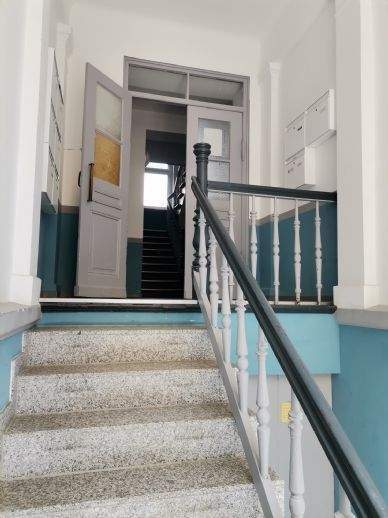 Gemütliche Dachgeschoss-Wohnung mit Kaminanschluss und begehbarem Kleiderschrank! 3 zimmer