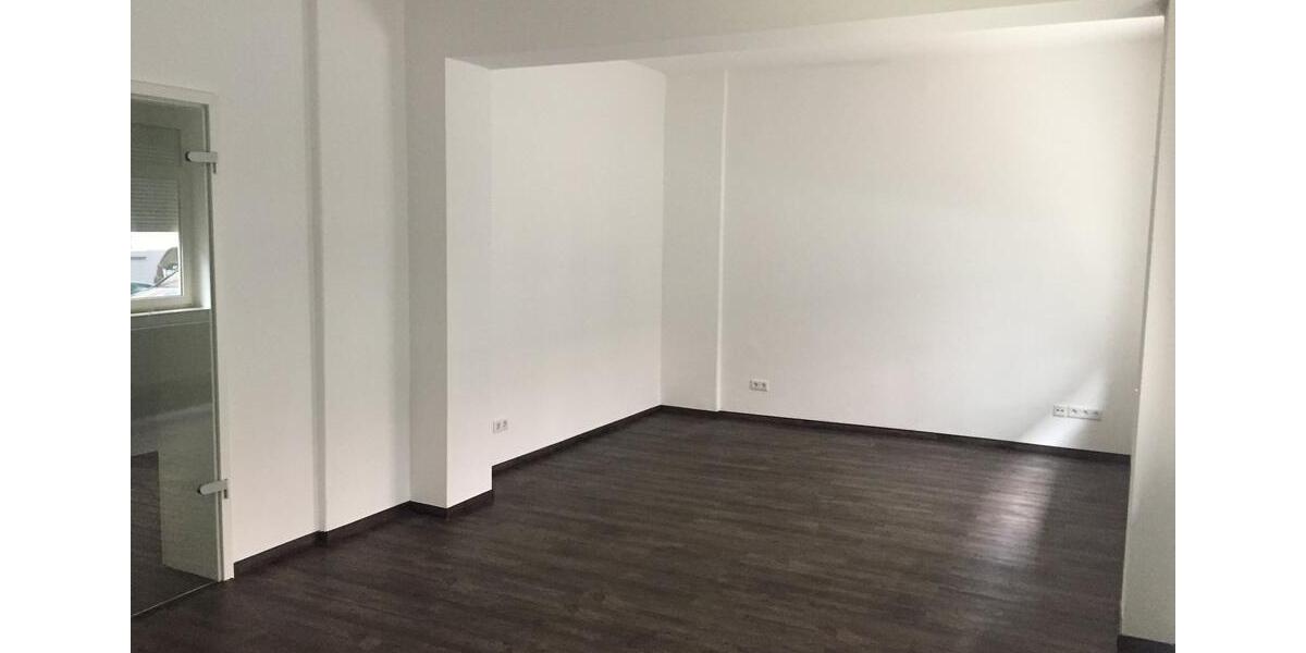 Erdgeschoßwohnung Bremerhaven Geestemünde - 2 Zimmer, 72 m&sup2;, 499&euro; | Angebot:25378860