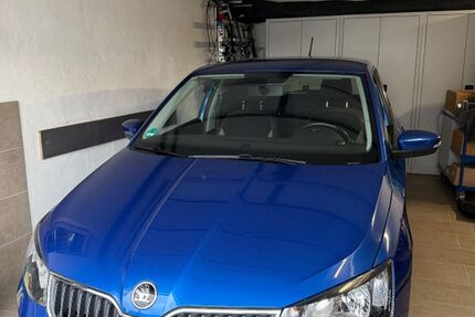 Skoda Fabia 102.000 km 9.100 € Schmallenberg 57392