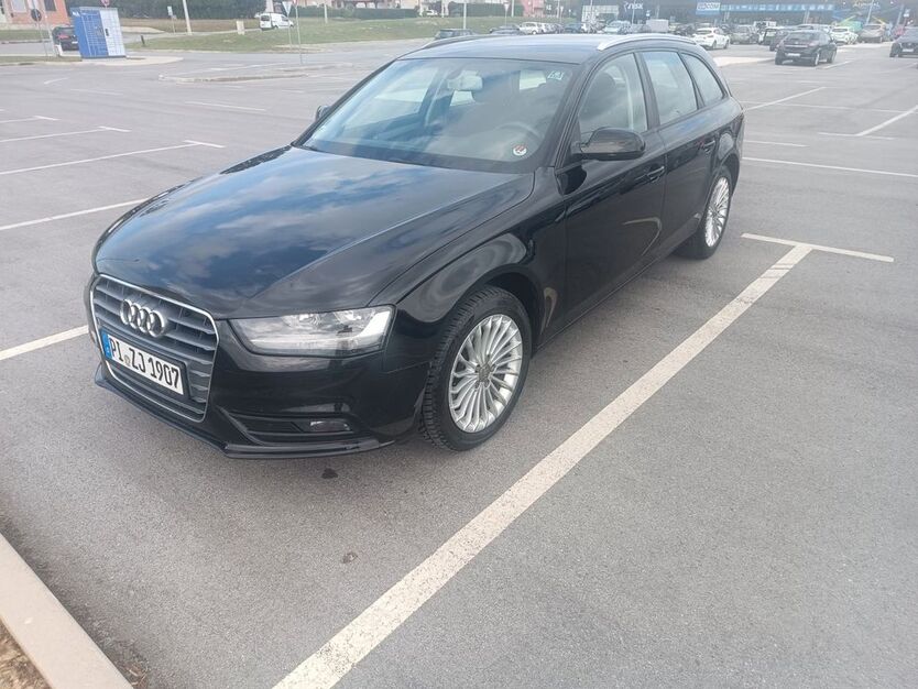 Audi A4 173.500 km 12.400 € Hamburg 20095