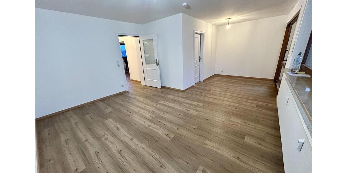 Etagenwohnung Hausham - 2 Zimmer, 63 m&sup2;, 900&euro; | Angebot:26131543