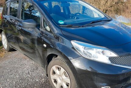 Nissan Note 181.000 km 3.900 &euro; Hamburg 21035