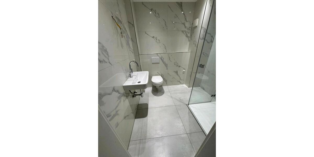 Helle 3-Zimmer-Wohnung + Küche + Bad zu vermieten. 3 zimmer