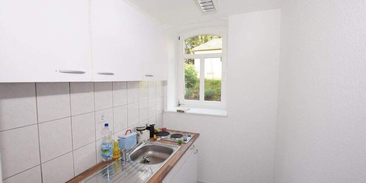 Gewerbeobjekt Naumburg - 2 Zimmer, 45 m&sup2;, 225&euro; | Angebot:25535625