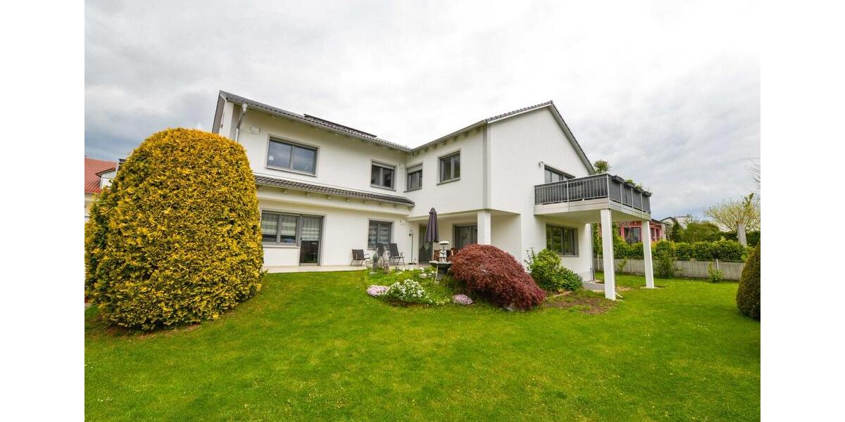 Erdgeschoßwohnung Wettstetten - 5 Zimmer, 165 m&sup2;, 1.450&euro; | Angebot:26051326