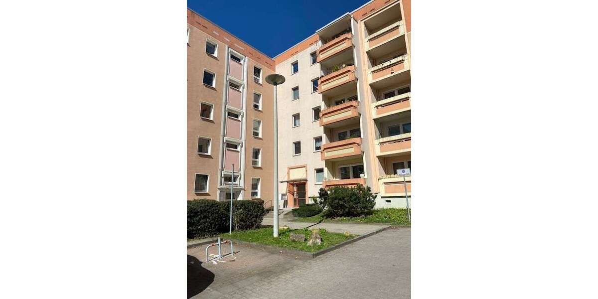 Etagenwohnung Weimar Schöndorf-Waldstadt - 1 Zimmer, 35 m&sup2;, 44.000&euro; | Angebot:25938069