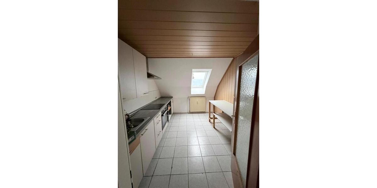 Dachgeschoßwohnung Finnentrop - 2 Zimmer, 68 m&sup2;, 700&euro; | Angebot:25297511