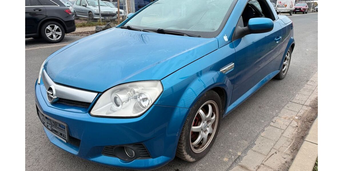 Opel Tigra 173.000 km 899 &euro; Rosdorf 37124