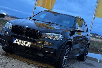 BMW X5 M50 265.000 km 26.000 € Moorenweis 82272