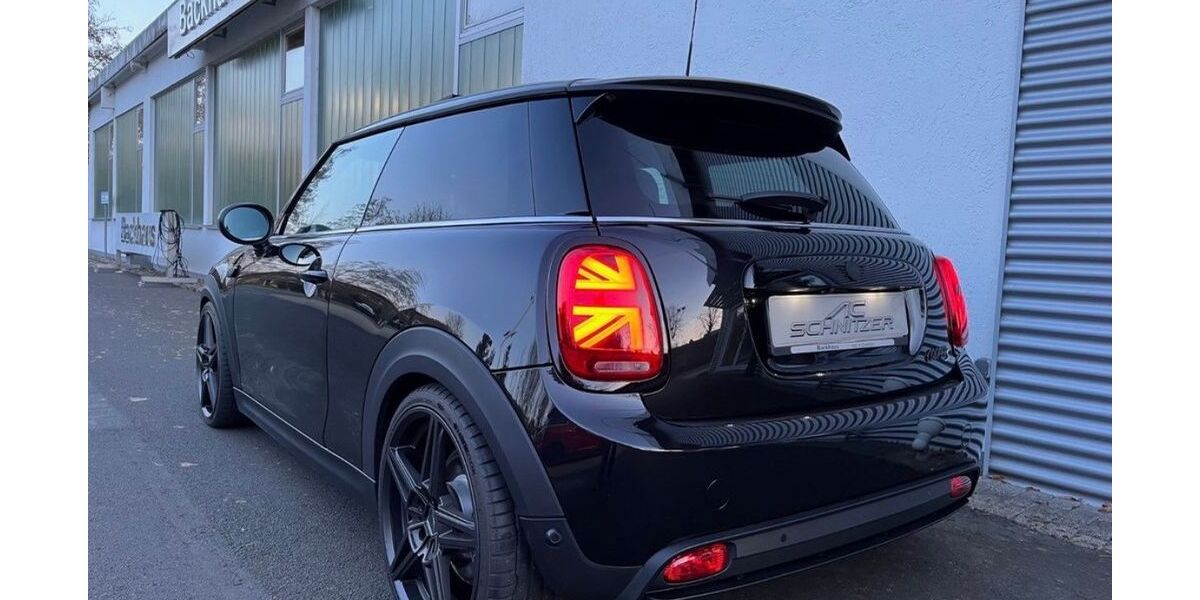 Mini Cooper SE 11.111 km 30.998 € Bad Wildungen 34537