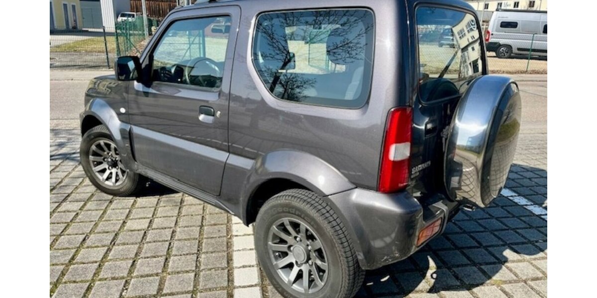 Suzuki Jimny Comfort Lim. AUTOMATIK/KLIMA/SHZ 35.400 km 18.490 &euro; Beilngries 92339