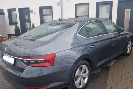 Skoda Superb 88.700 km 18.499 &euro; Hildesheim 31135