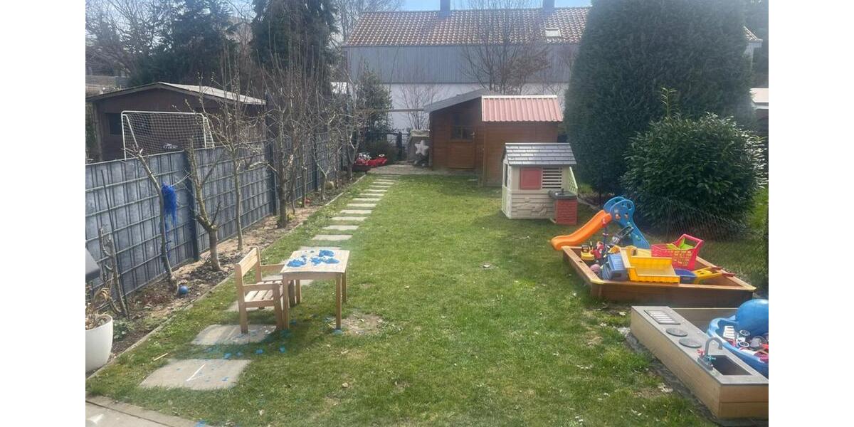 Reihenhaus Ingolstadt Friedrichshofen-Hollerstauden - 6 Zimmer, 125 m&sup2;, 525.000&euro; | Angebot:25768074