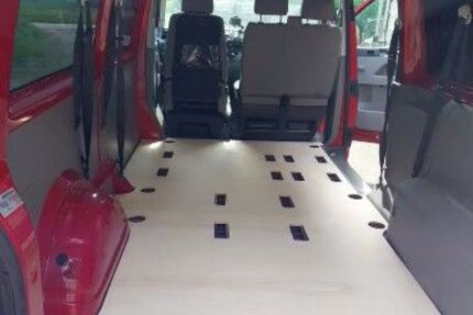 VW T5 Transporter 170.000 km 8.200 &euro; Warstein 59581