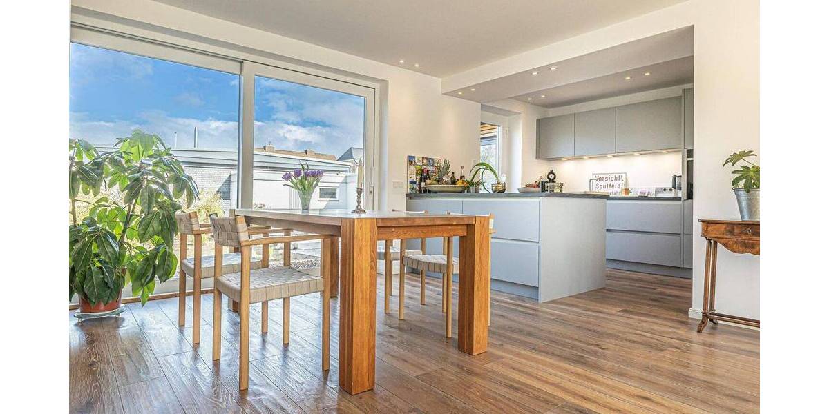 Bungalow Laboe - 3 Zimmer, 131 m&sup2;, 698.000&euro; | Angebot:26344024