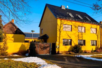 Vierseitenhof 5.340 m², 254 m² Wohnfläche, 688m² Nutzfläche 8 zimmer