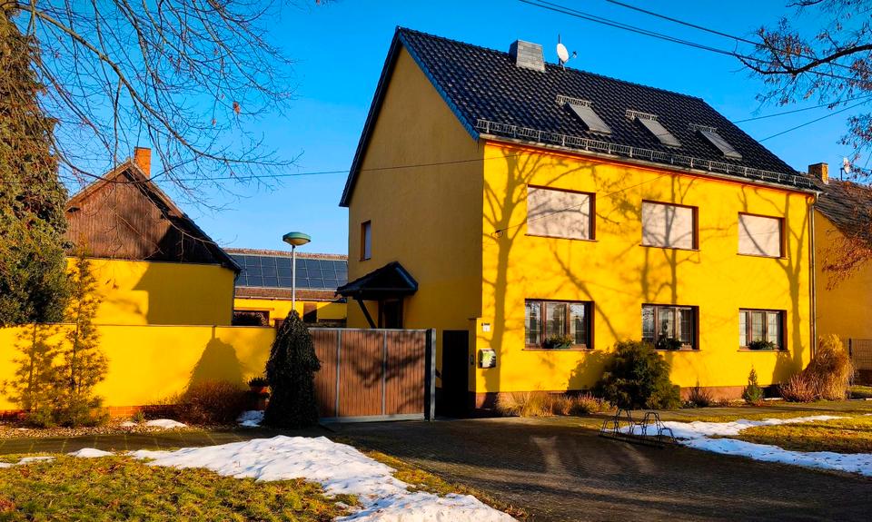 Vierseitenhof 5.340 m², 254 m² Wohnfläche, 688m² Nutzfläche 8 zimmer