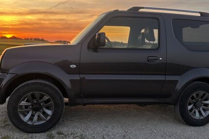 Suzuki Jimny 30.000 km 17.900 &euro; Burgthann 90559