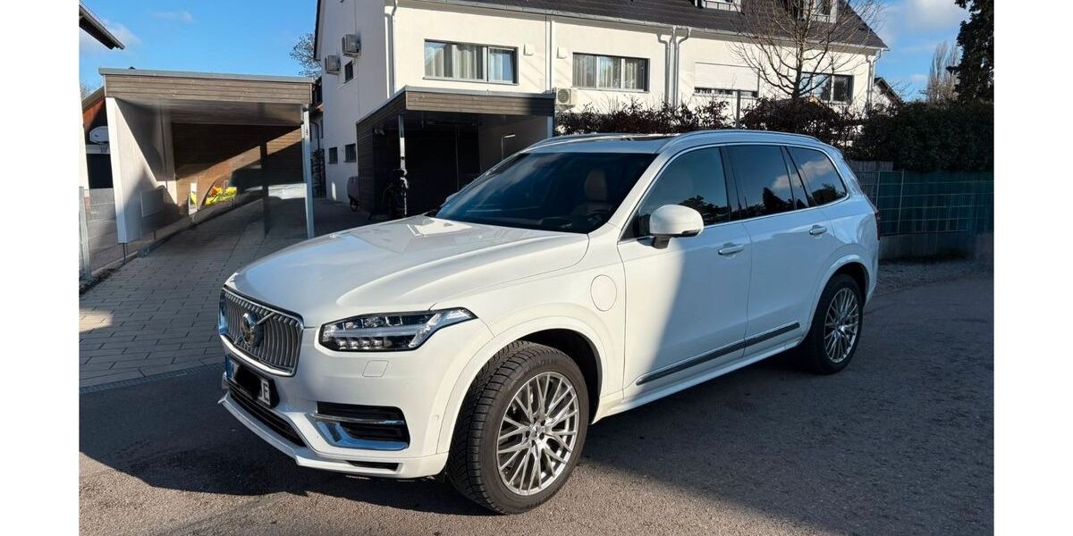 Volvo XC90 168.000 km 32.800 &euro; München 80999