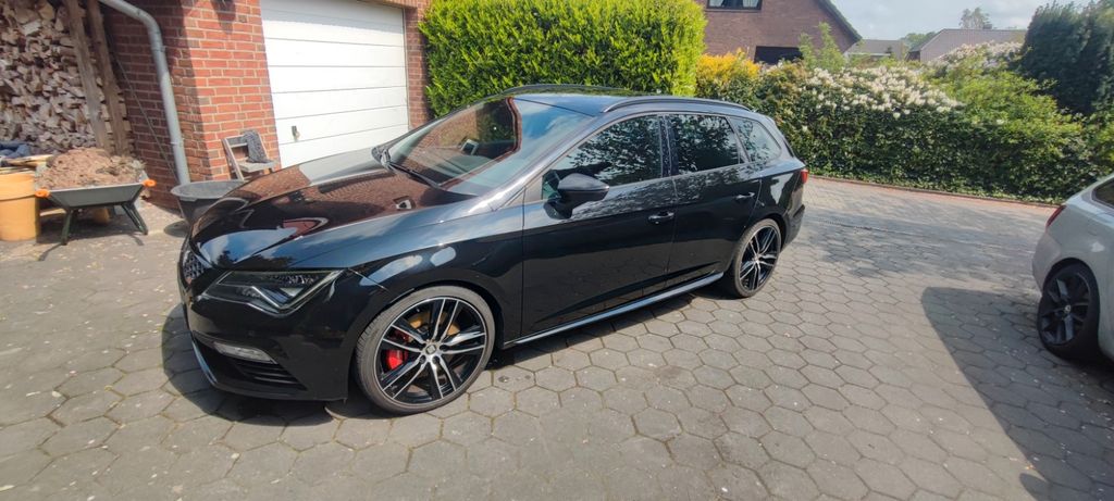 Seat Leon 97.800 km 21.000 &euro; Schortens 26419