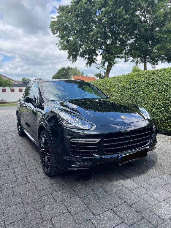 Cayenne