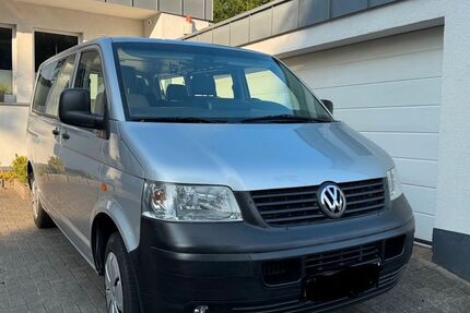 VW T5 Transporter 228.000 km 10.490 &euro; Selfkant-Süsterseel 52538