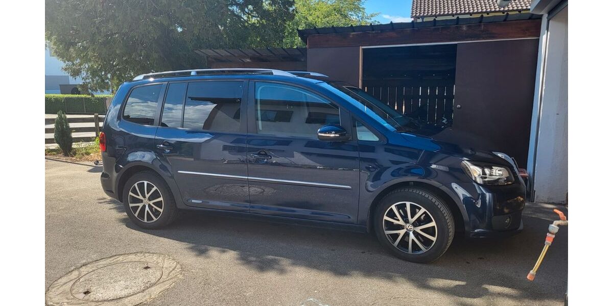VW Touran 101.000 km 13.200 &euro; Fridolfing 83413