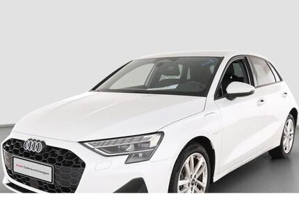 Audi A3 22.837 km 32.889 &euro; Berlin 13088