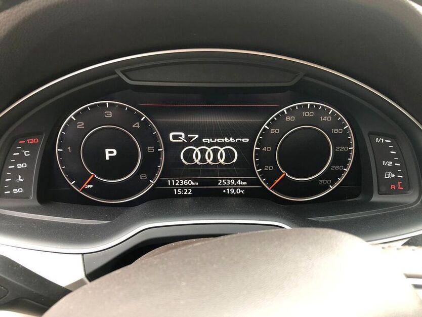 Q7