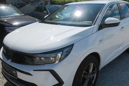 Opel Grandland (X) 69.200 km 19.850 &euro; Prießnitz 04654