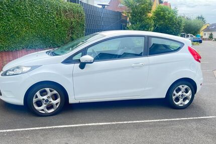Ford Fiesta 169.699 km 2.700 &euro; Altenstadt 63674