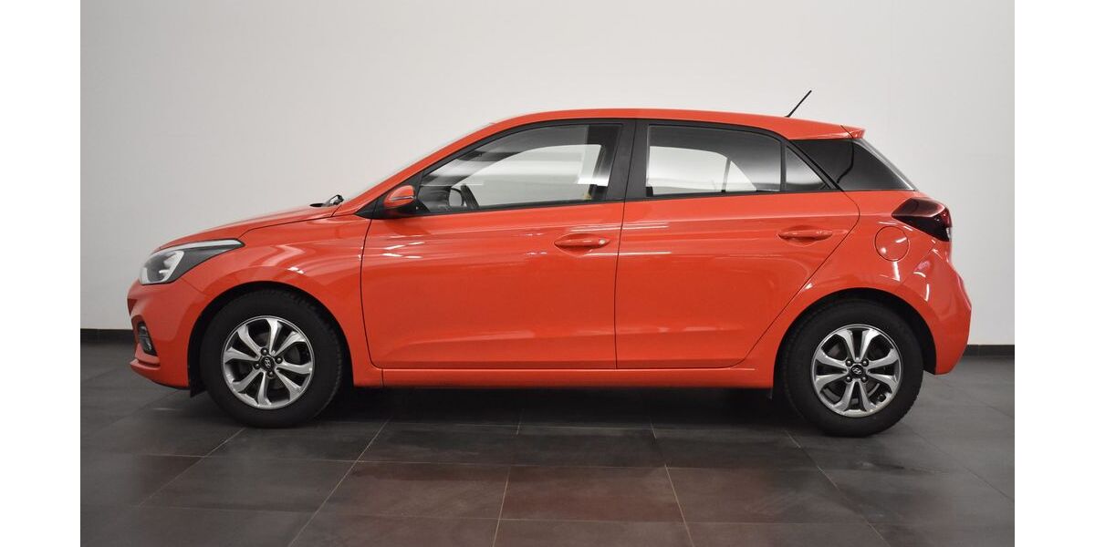 Hyundai i20 43.349 km 8.990 &euro; Arnstadt 99310