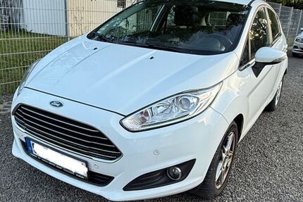 Ford Fiesta 71.900 km 7.600 € Bergneustadt 51702