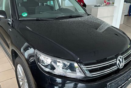 VW Tiguan 208.000 km 10.990 € Alsfeld 36304
