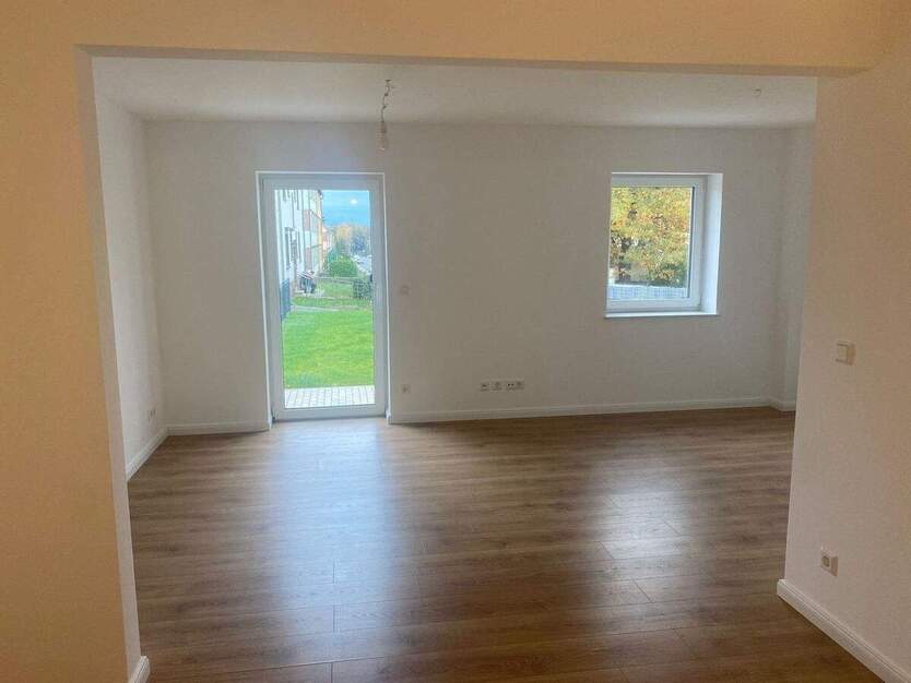Idyllisches Reihenmittelhaus mit eigener Terrasse im schönen Seegebiet Mansfelder Land! 5 zimmer