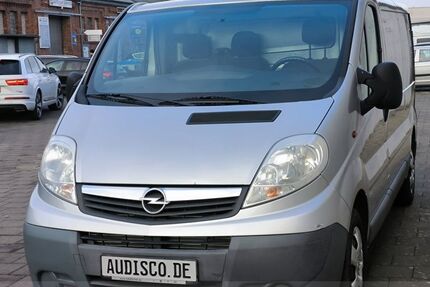 Opel Vivaro 125.000 km 8.888 € Bergheim 50127