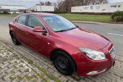 Opel Insignia 180.000 km 2.490 &euro; Melle 49324