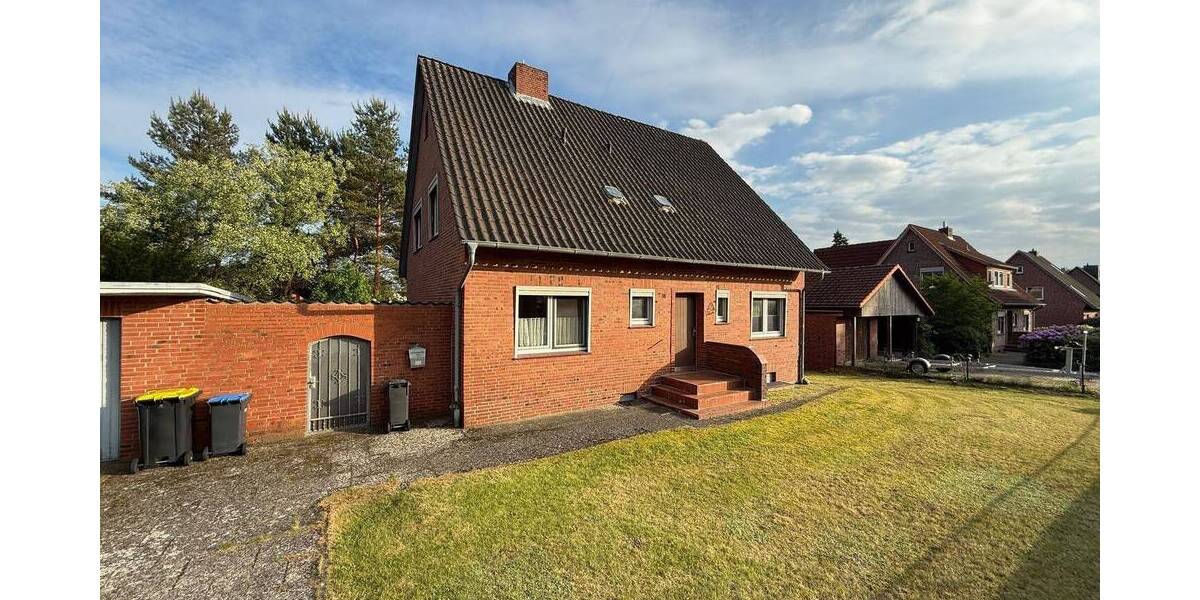 Einfamilienhaus Adendorf - 7 Zimmer, 155 m&sup2;, 379.000&euro; | Angebot:26684647