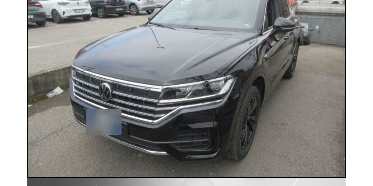 VW Touareg 61.358 km 42.470 &euro; Helmstedt 38350