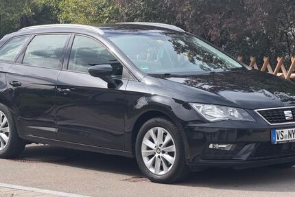 Seat Leon 136.000 km 10.990 &euro; Tuningen 78609