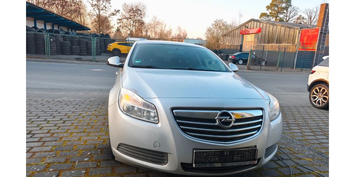 Opel Insignia 215.000 km 1.650 &euro; Stadtallendorf 35260